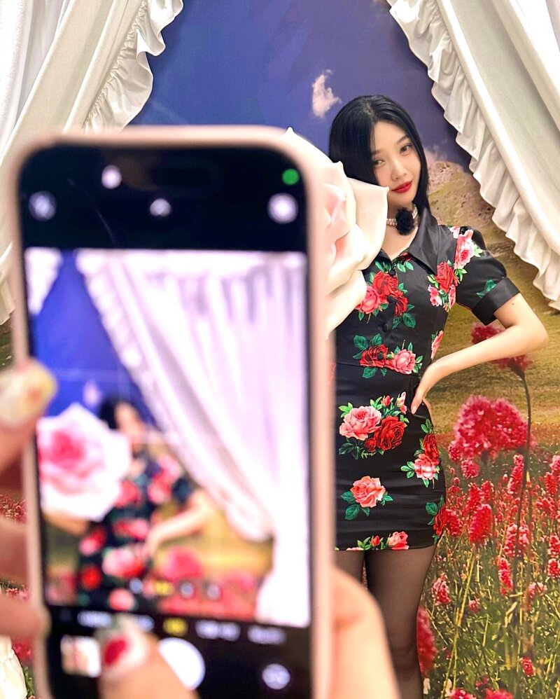 240309 Red Velvet Joy Instagram Update documents 21