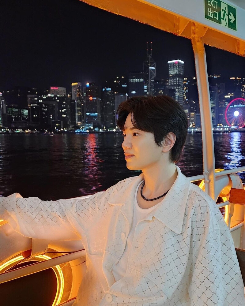 240915 - Sungjong Instagram Update documents 4