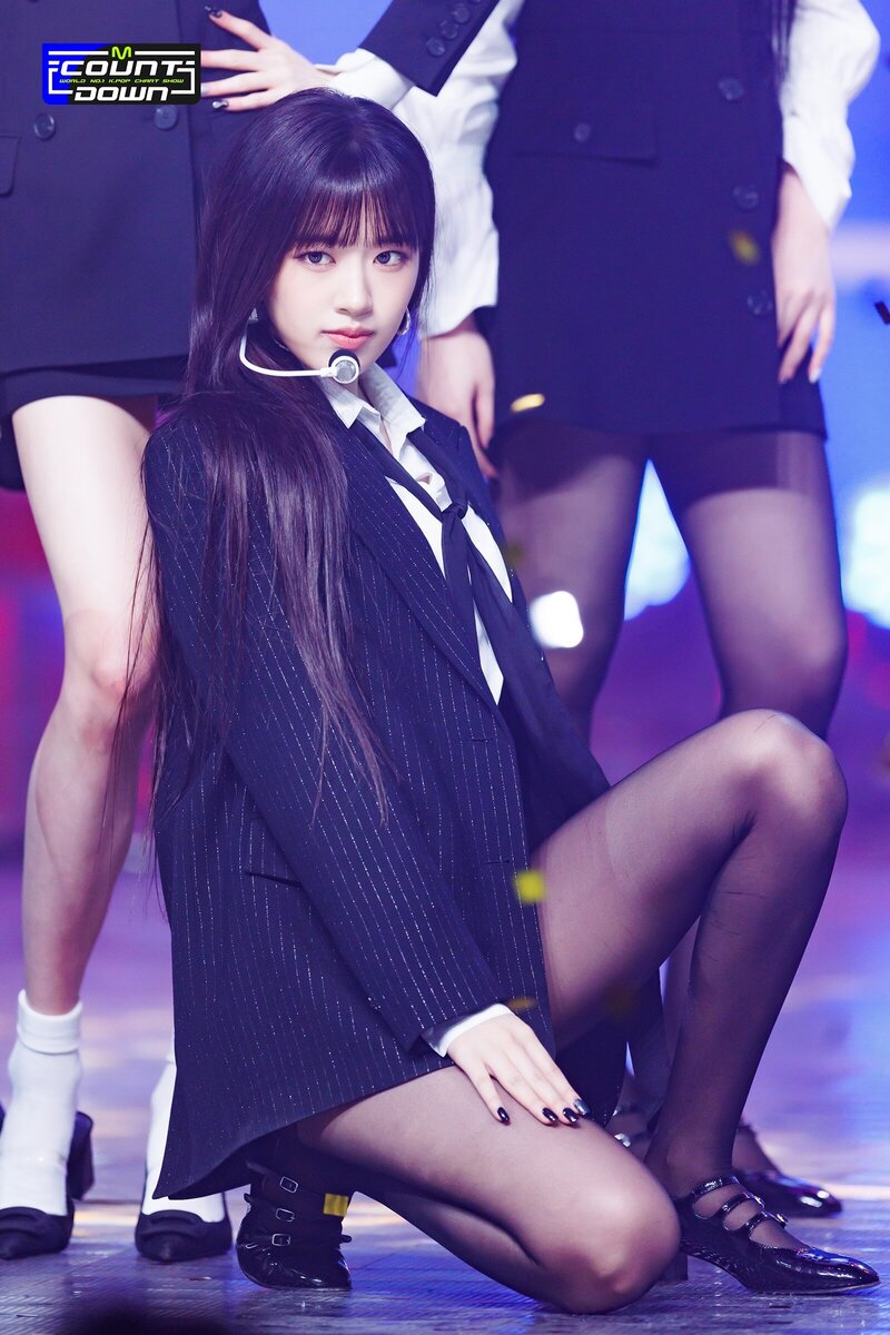 230413 IVE Yujin - 'Kitsch' & 'I AM' at M COUNTDOWN documents 13
