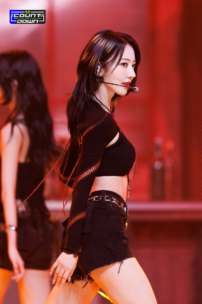 230504 LE SSERAFIM Sakura 'UNFORGIVEN' at M Countdown documents 12