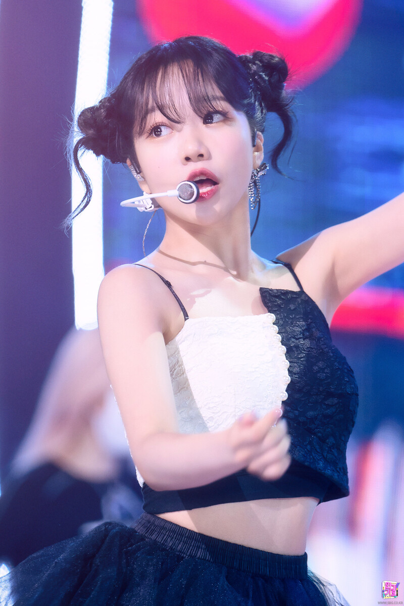 220619 Jo Yuri - 'Love Shhh!' at Inkigayo documents 6