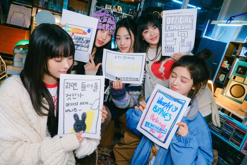 230327 NewJeans Twitter Update - WELCOME to Bunnies Club documents 11