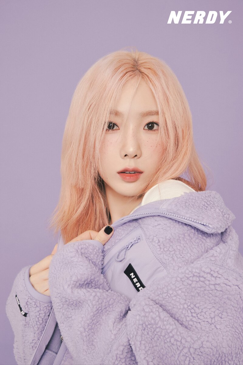 Taeyeon x NERDY 2021 Winter Collection documents 3