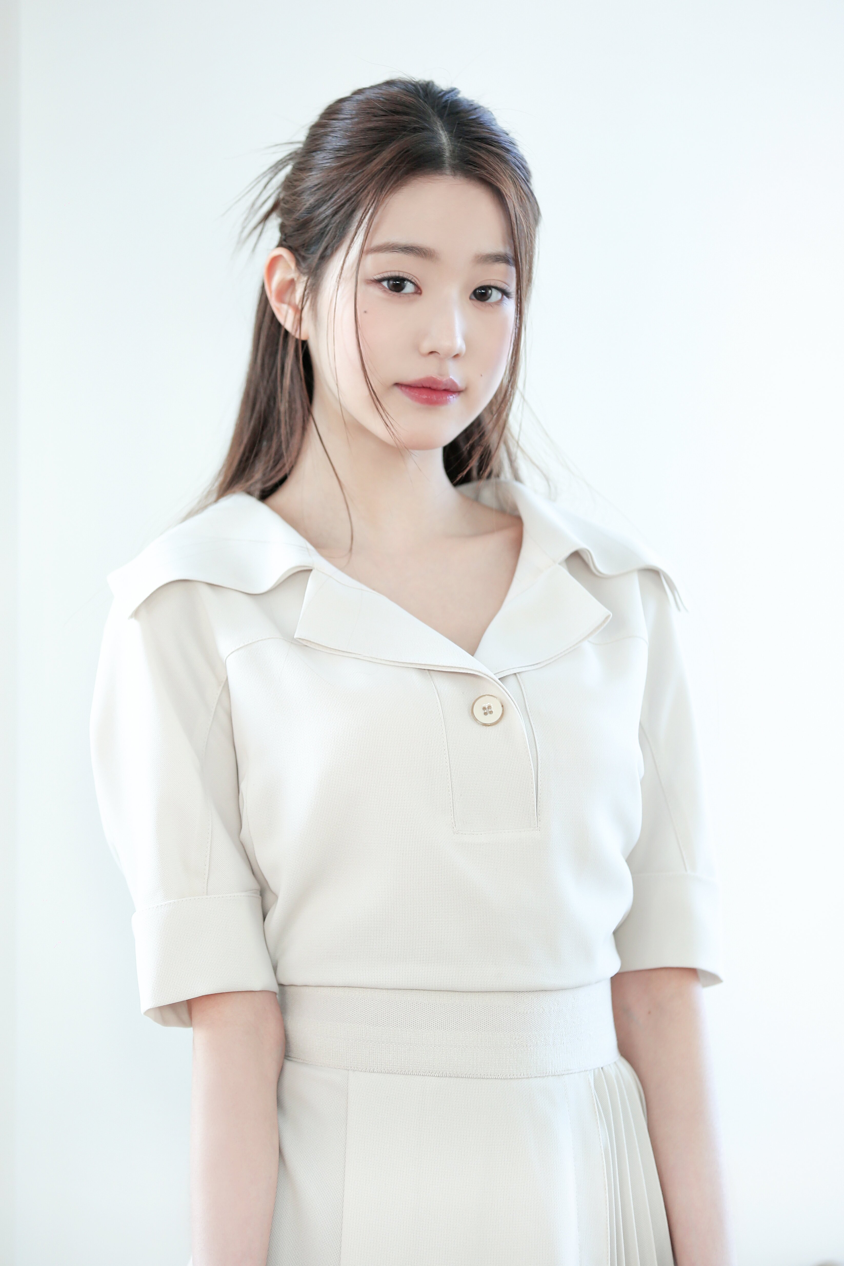 You're not just a princess but a queen 🥰😍 #wonyoung #ive #shorts
