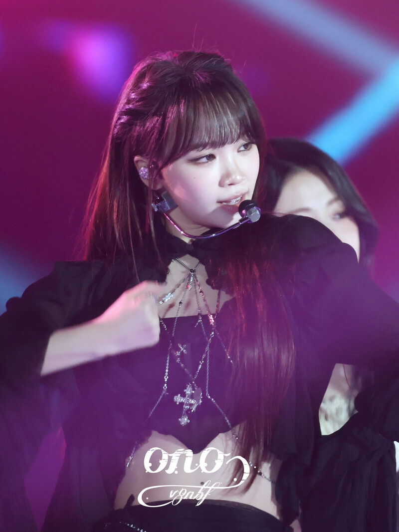 250104 Le sserafim Chaewon - at Golden Disc Awards 2025 documents 1