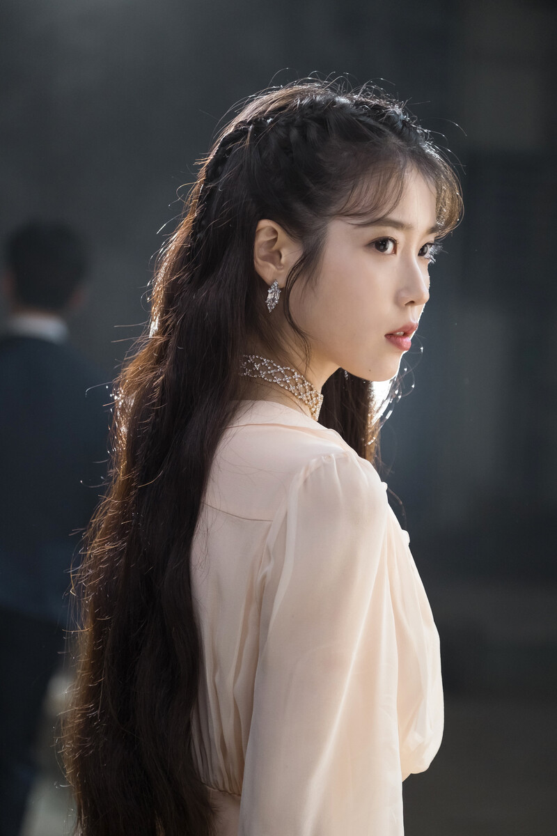 IU - 'Hotel Del Luna' HQ Stills documents 8