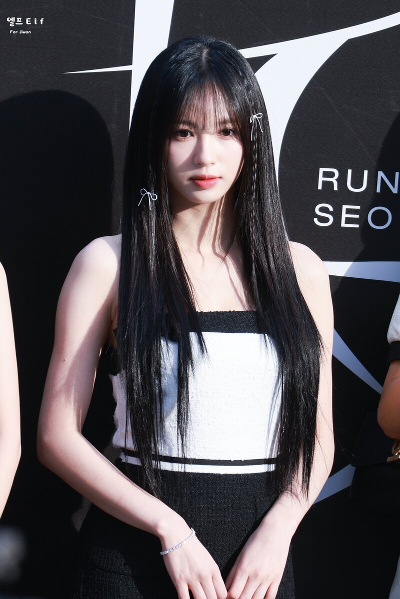 230923 Cherry Bullet's JIWON at 'Runway to Seoul' Fashion Show documents 2