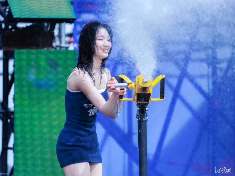 240705 fromis_9 Saerom - Waterbomb Festival in Seoul Day 1 documents 2