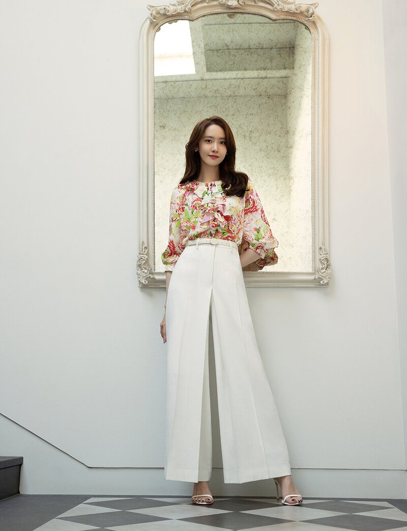SNSD YOONA for JIGOTT S/S 2022 Collection documents 3