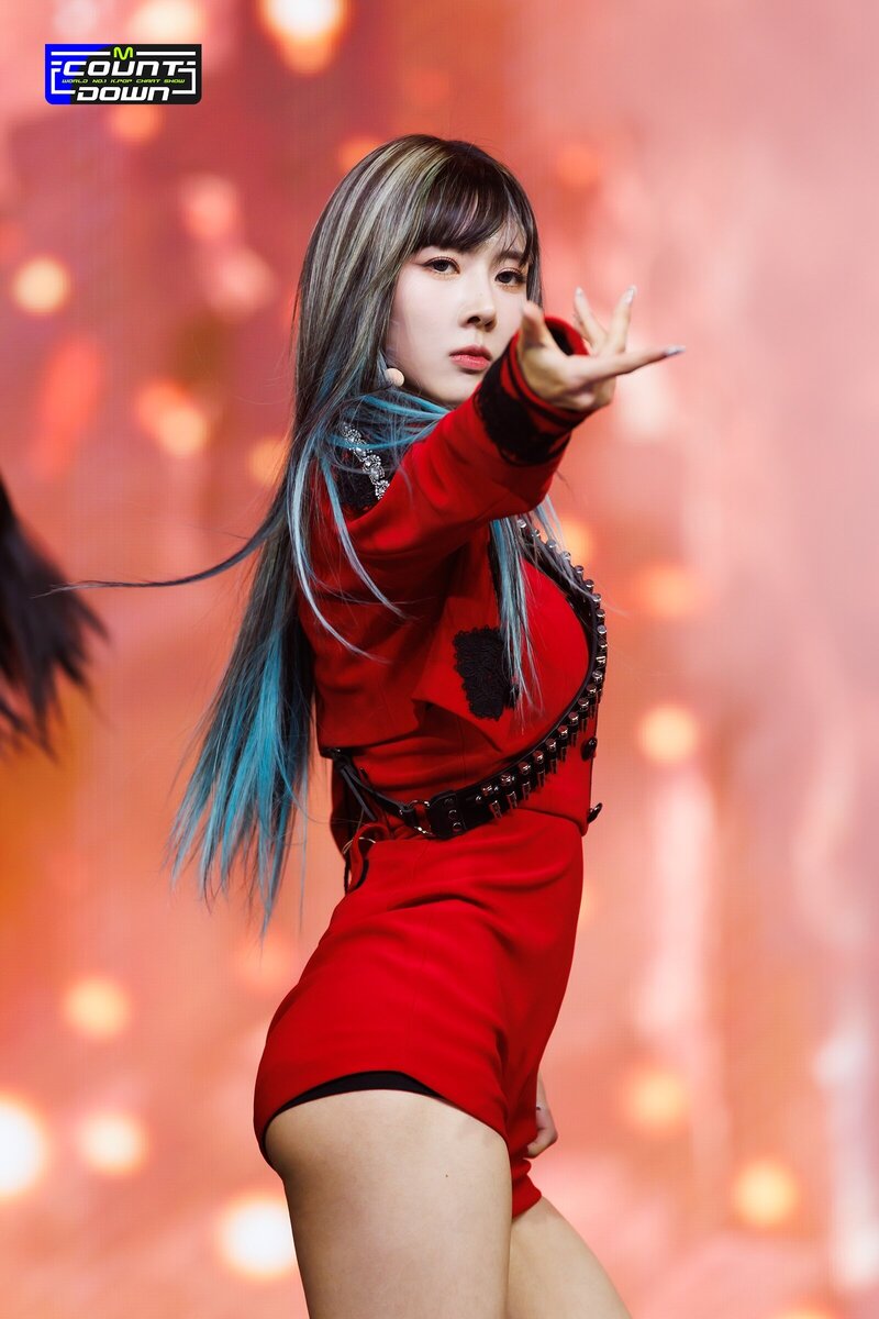 221013 Dreamcatcher Yoohyeon 'VISION' at M Countdown documents 1