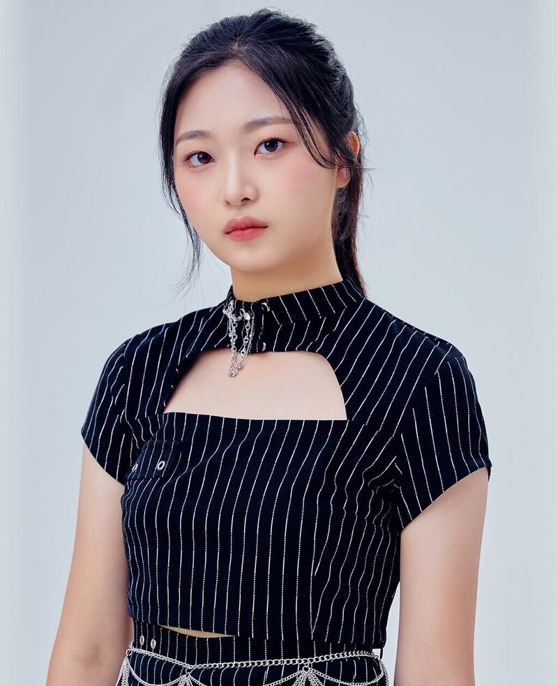 Kim Suyeon My Teenage Girl profile photos documents 1
