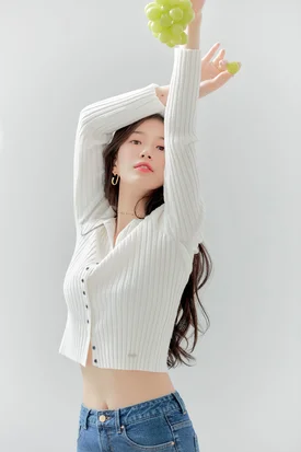 Suzy for Guess 2020 Spring "Suzy Wide Jeans" Collection