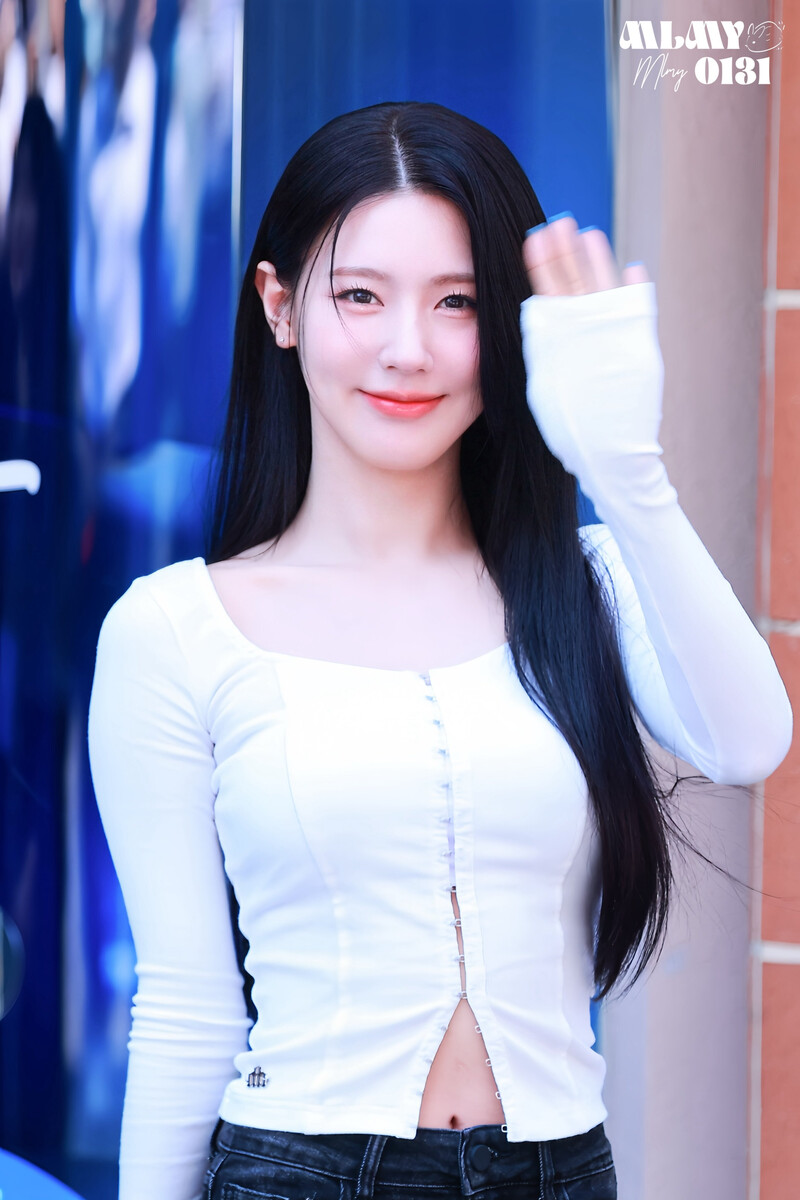 240502 (G)I-DLE Miyeon - Sunyang Soju Pop-Up Store documents 6