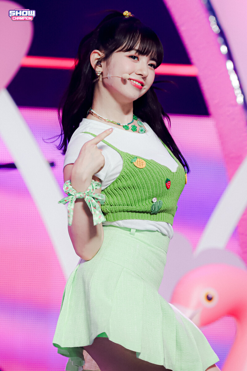 220706 Kep1er - 'Up!' at Show Champion documents 23