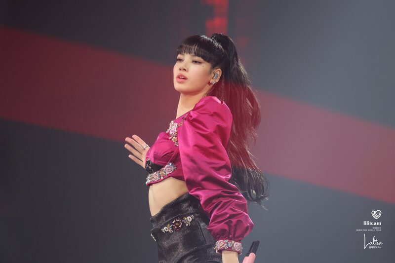 221015 BLACKPINK LISA - BLACKPINK World Tour 'BORN PINK' Concert in Seoul documents 6