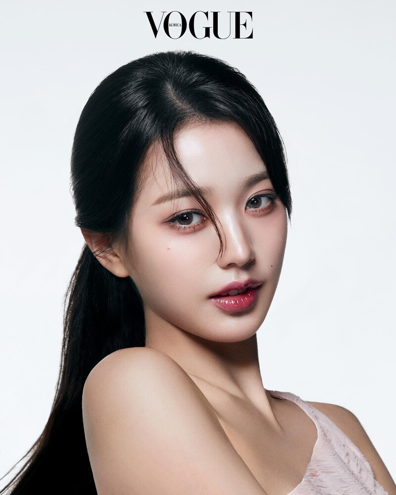 Jang Wonyoung x Kerastase for Vogue Korea September 2024 Issue documents 1