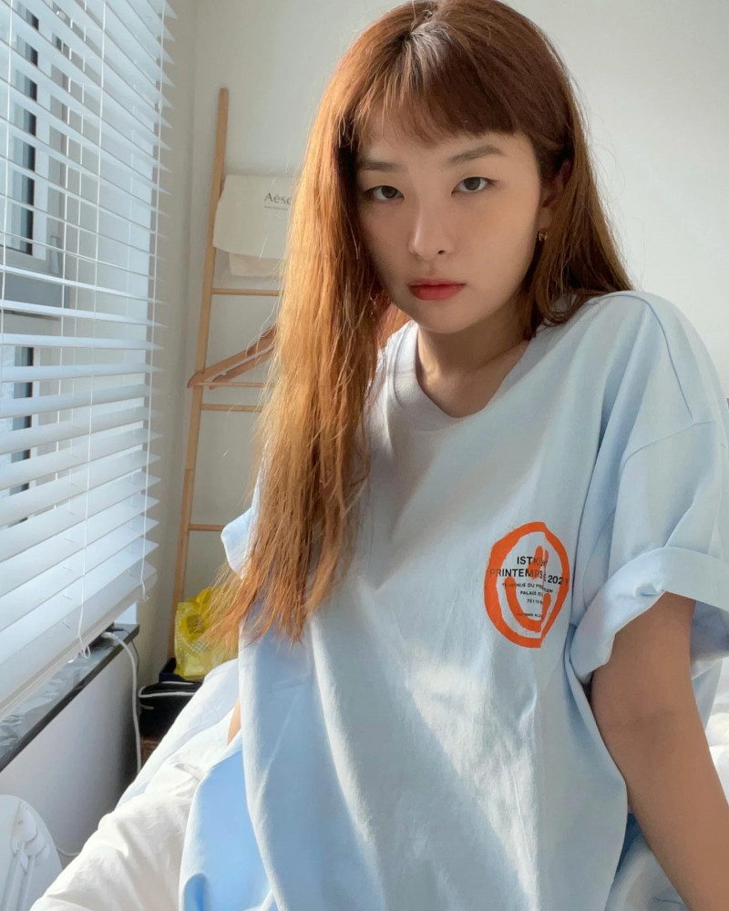 210420 Red Velvet Seulgi Instagram Update documents 1