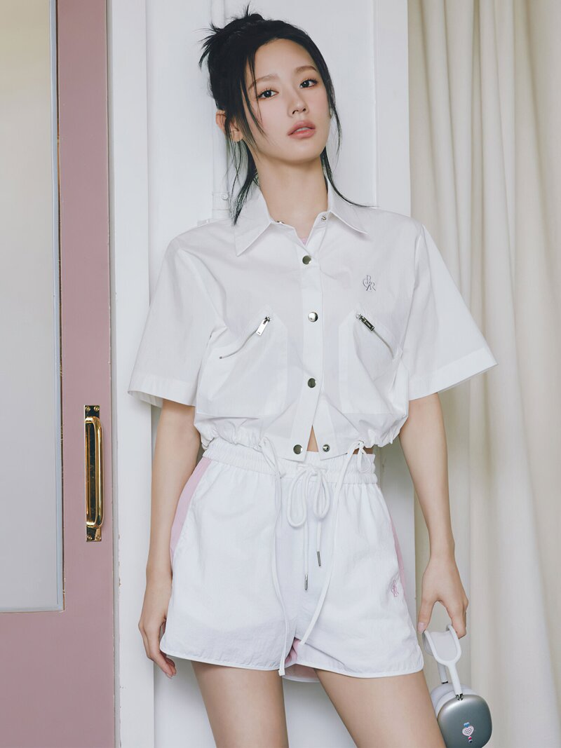 (G)I-DLE Miyeon for CTBRZ 2023 SS Collection documents 11