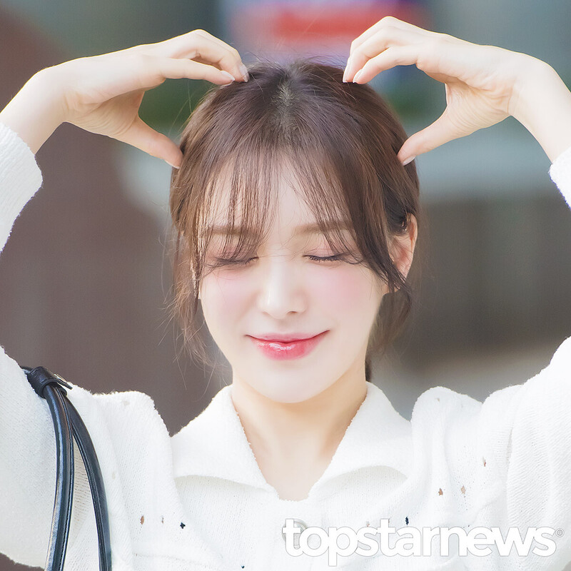 240925 Red Velvet Wendy - Young Street Commute documents 4