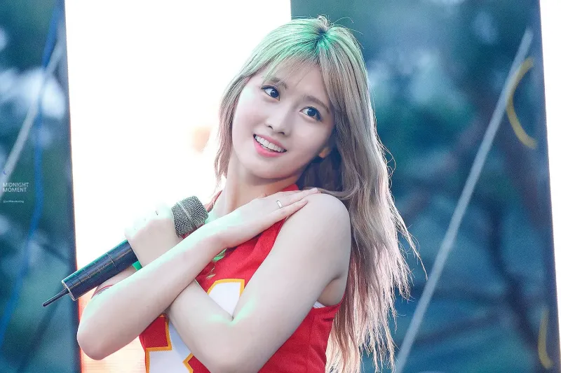 Momo106.jpg