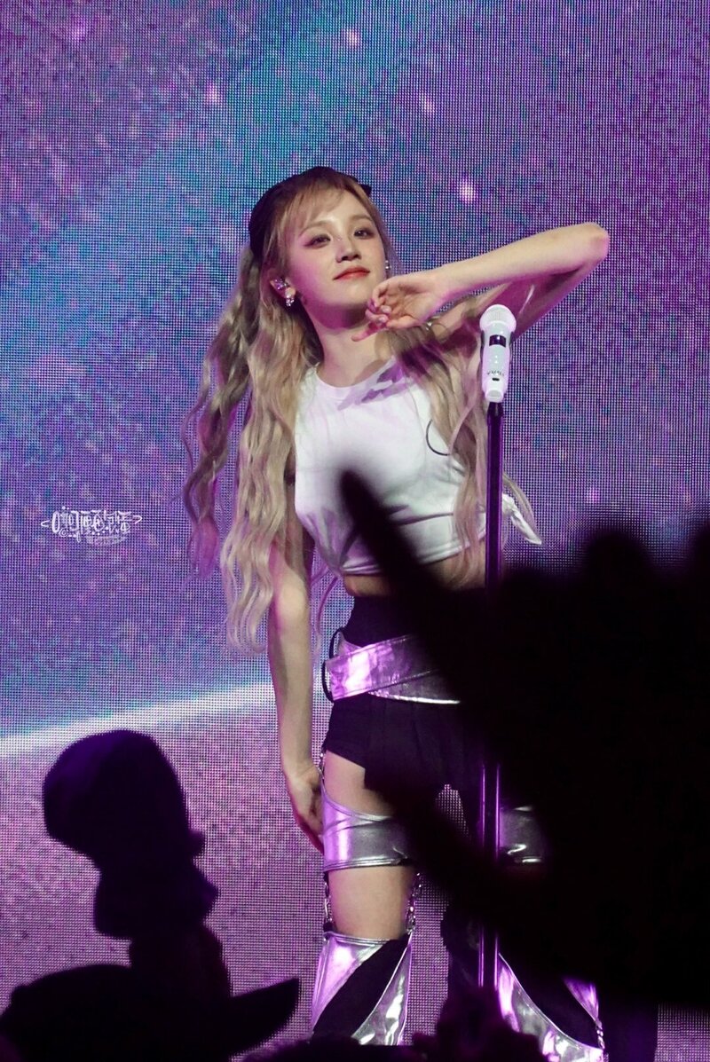 230806 (G)I-DLE Yuqi - 'I am FREE-TY' World Tour at Los Angeles documents 5