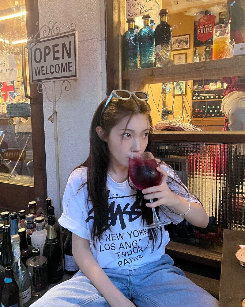 240803 Kim Yebin Instagram update documents 1