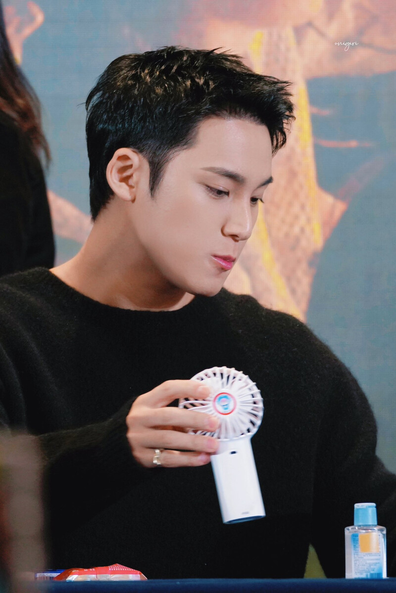 241229 SEVENTEEN Mingyu - Yiziyhu Fansign Event in Shanghai documents 5