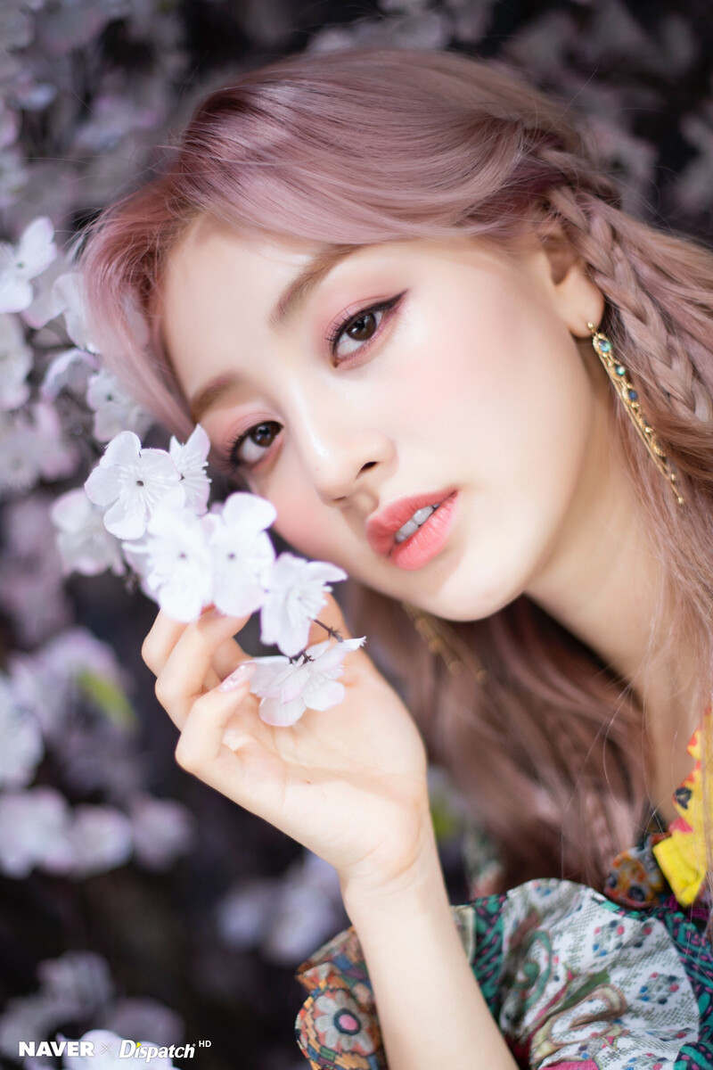 TWICE Jihyo 9th Mini Album "MORE & MORE" Music Video Shoot by Naver x Dispatch documents 7