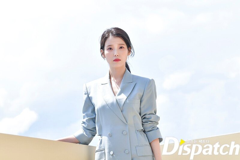 220527 IU- 'THE BROKER' Promotion Photoshoot by DISPATCH documents 5