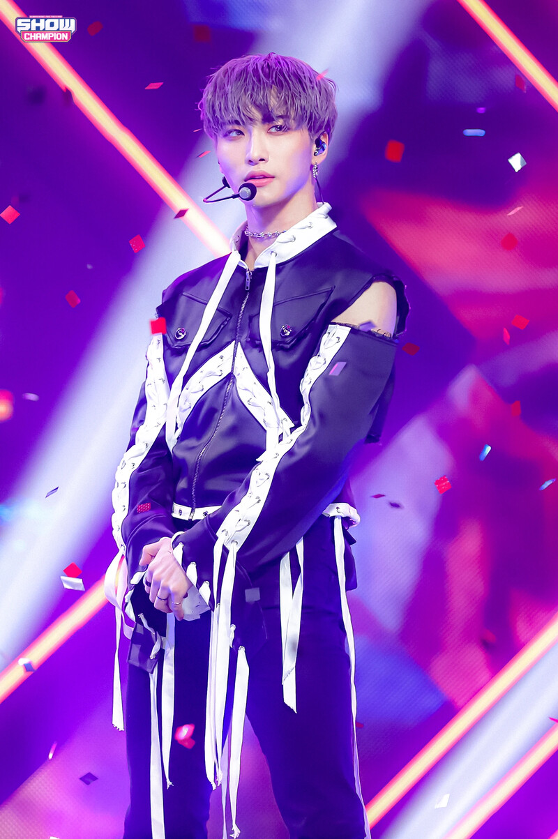 210319 ATEEZ Performing "Fireworks (I'm the One) on Show Champion | Naver Update documents 3