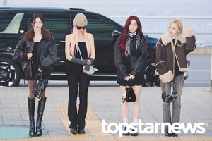 241121 aespa at Incheon International Airport