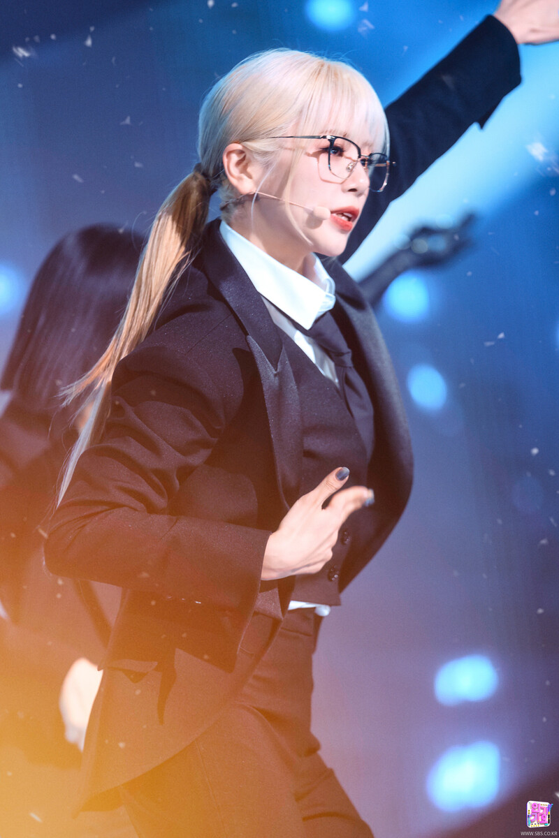 220417 JIU- DREAMCATCHER 'MAISON' at INKIGAYO documents 6