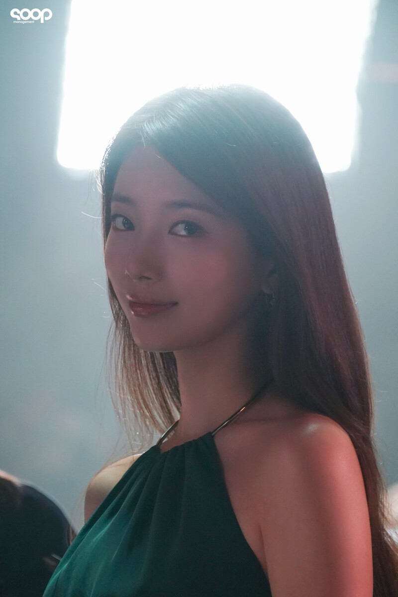 230912 SOOP Naver Post - Suzy - Hanmac Beer Ad Filming Behind documents 21