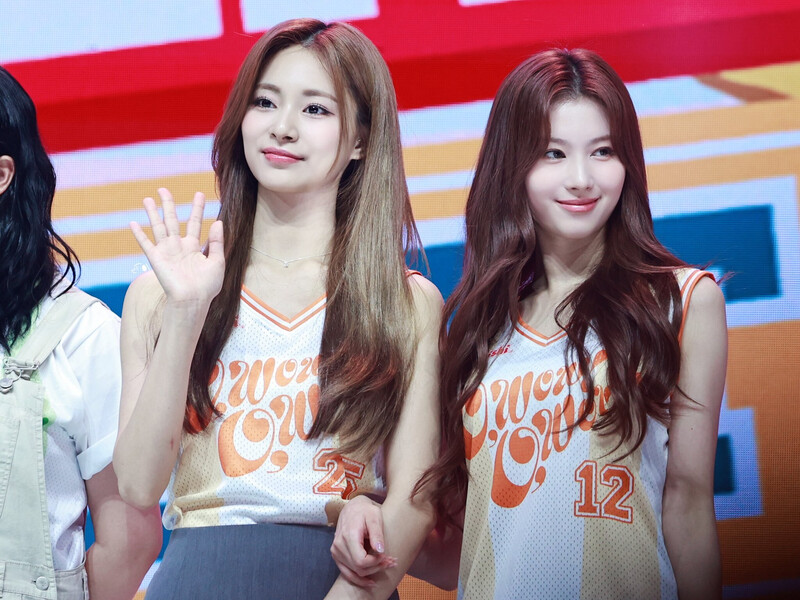 240601 TWICE Sana & Tzuyu - Oishi Fanmeet documents 1