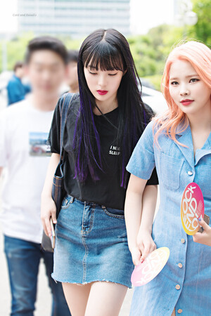 190517 Weki Meki Lucy at Music Bank