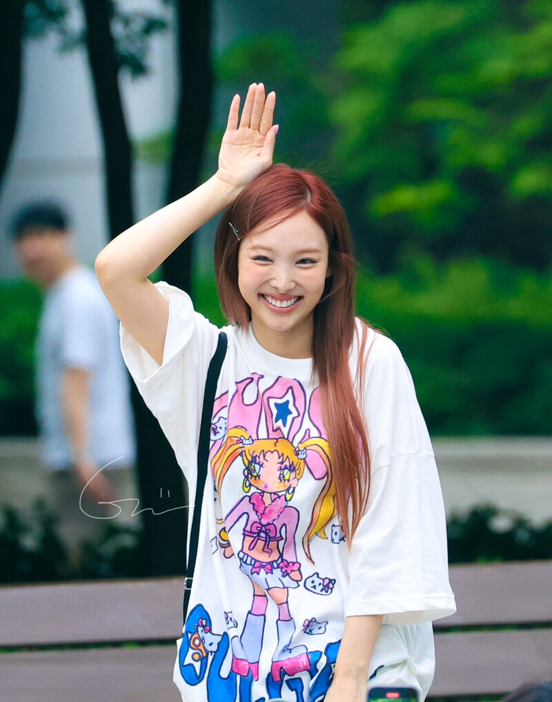 240615 TWICE Nayeon - Music Core Mini Fanmeet documents 1