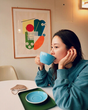 211009 Jeon Hyebin Instagram Update