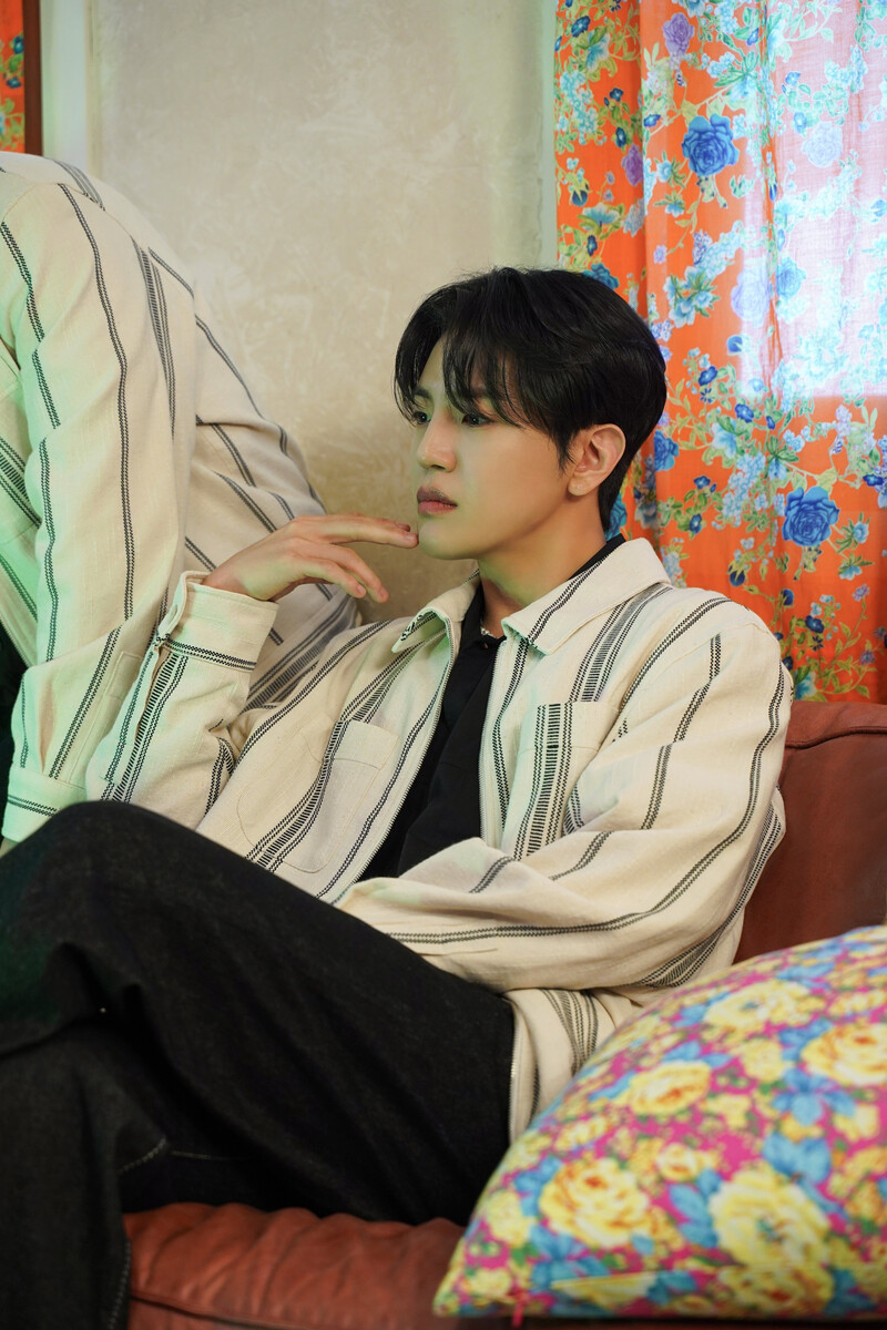 240715 - A.C.E Official Website - Donghun "I still" MV Behind Photos documents 27