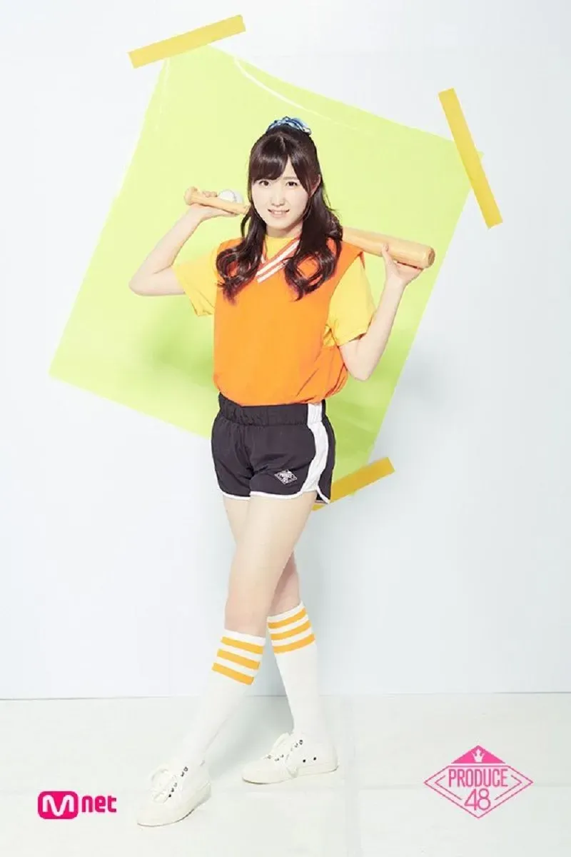 Honda_Hitomi_Produce_48_profile_photo_(9).jpg