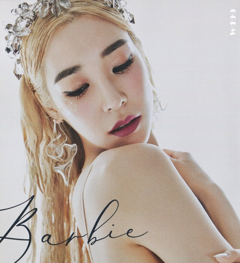 [SCANS] Tiffany Young - 'Lips on Lips' documents 1