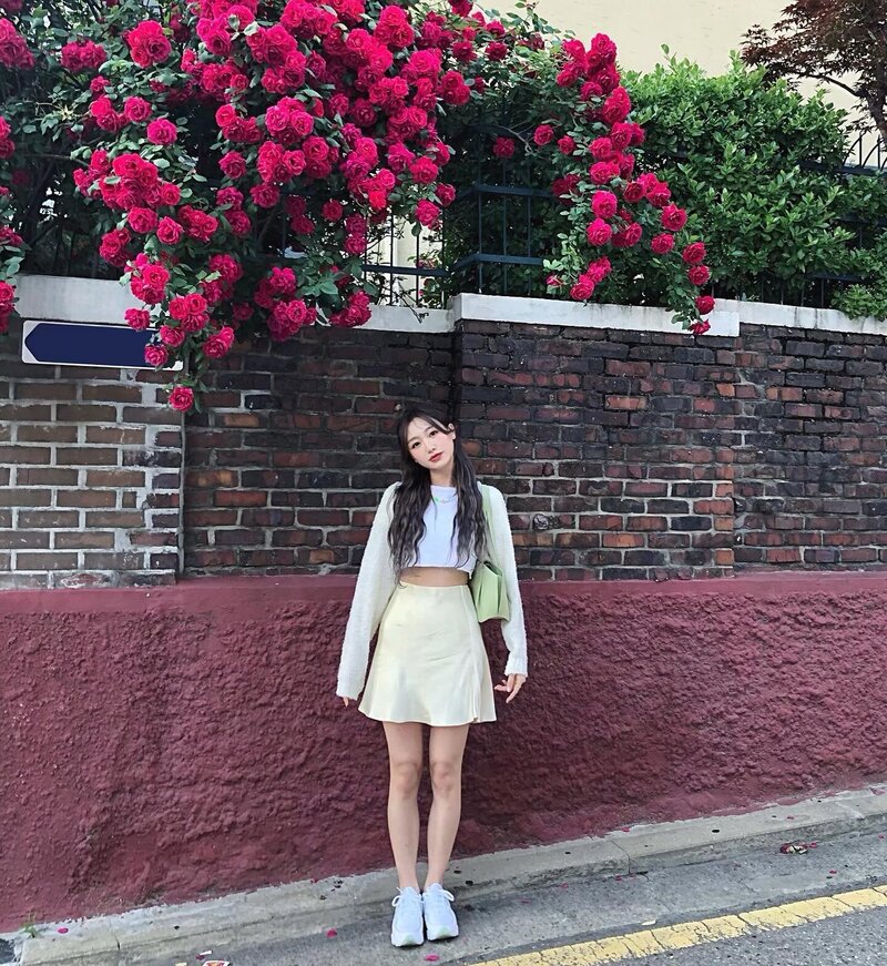 210523 Lovelyz Sujeong Instagram Update documents 9