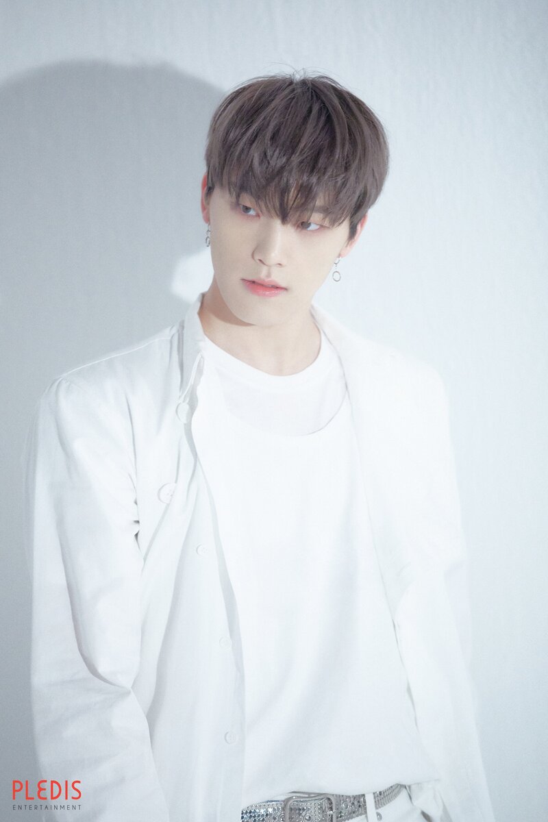 190129 SEVENTEEN “You Made My Dawn” Jacket Shooting Behind | Naver documents 25