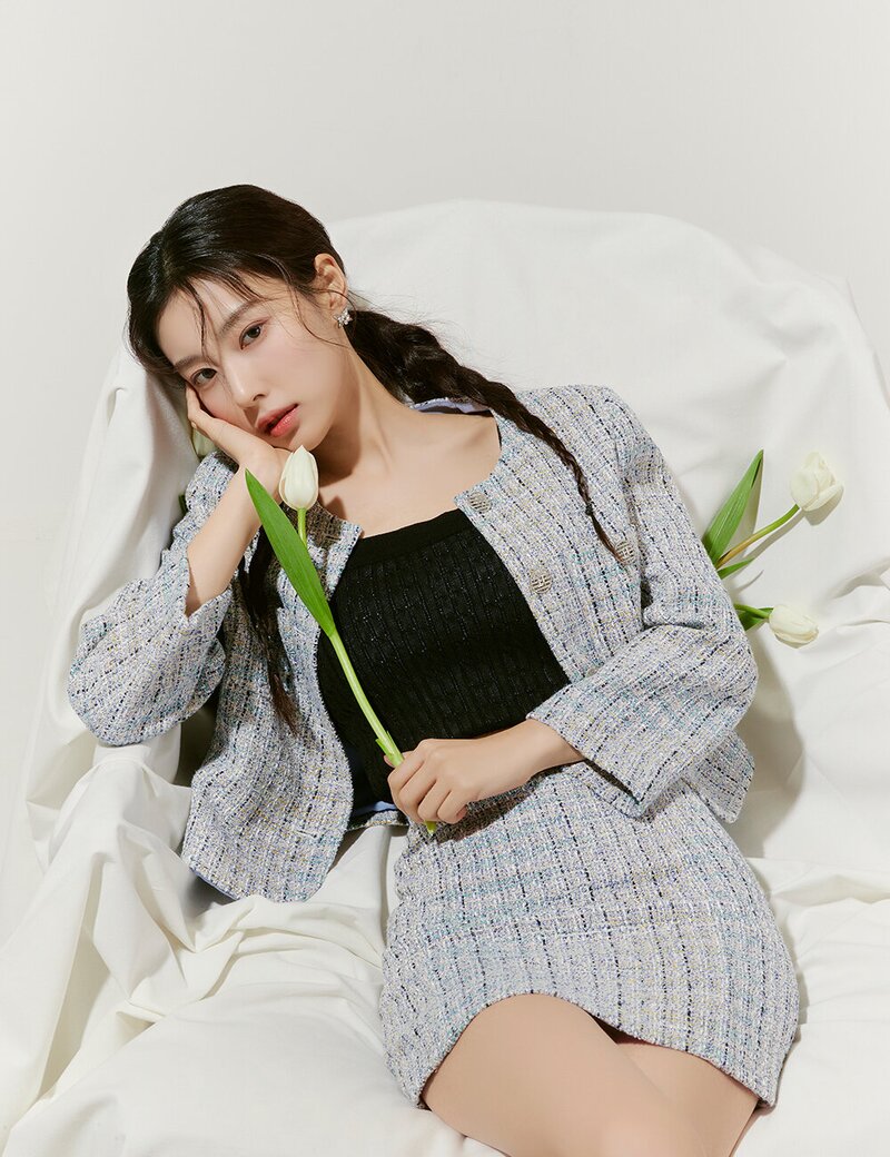 Kang Hyewon for Roem 2023 Spring Collection '𝗠𝘆 𝗼𝘄𝗻 𝗥𝗼𝗺𝗮𝗻𝘁𝗶𝗰 𝗙𝗶𝗻𝗱𝘀' documents 8