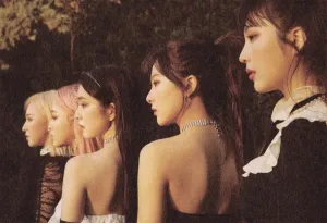  Red Velvet - The ReVe Festival Finale (Finale Ver.)  [SCANS]