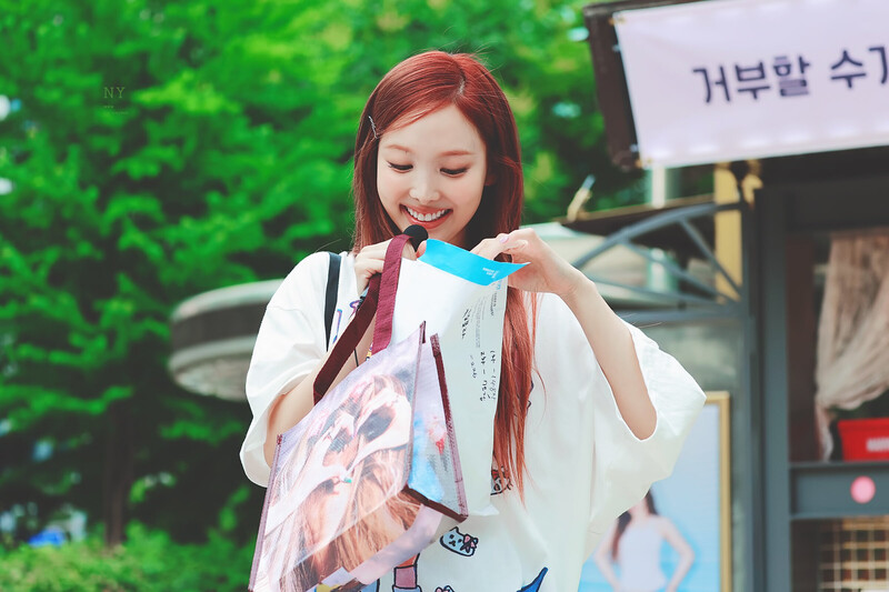 240615 TWICE Nayeon - Music Core Mini Fanmeet documents 3