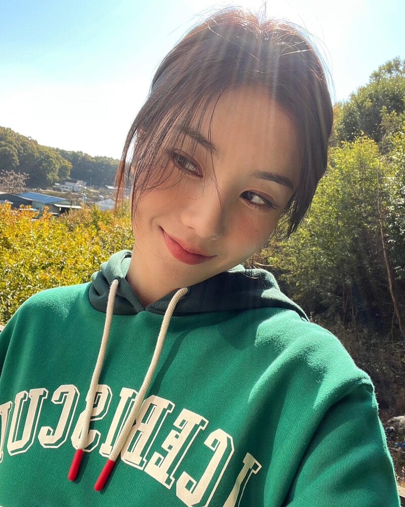 220314 Kwon Eunbi Instagram Update | kpopping