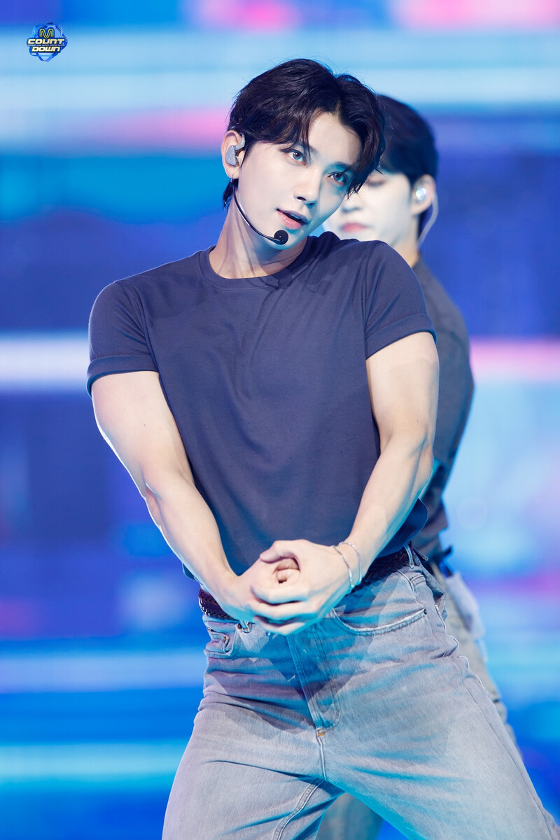 241017 SEVENTEEN Joshua - 'LOVE, MONEY, FAME' at M Countdown documents 1