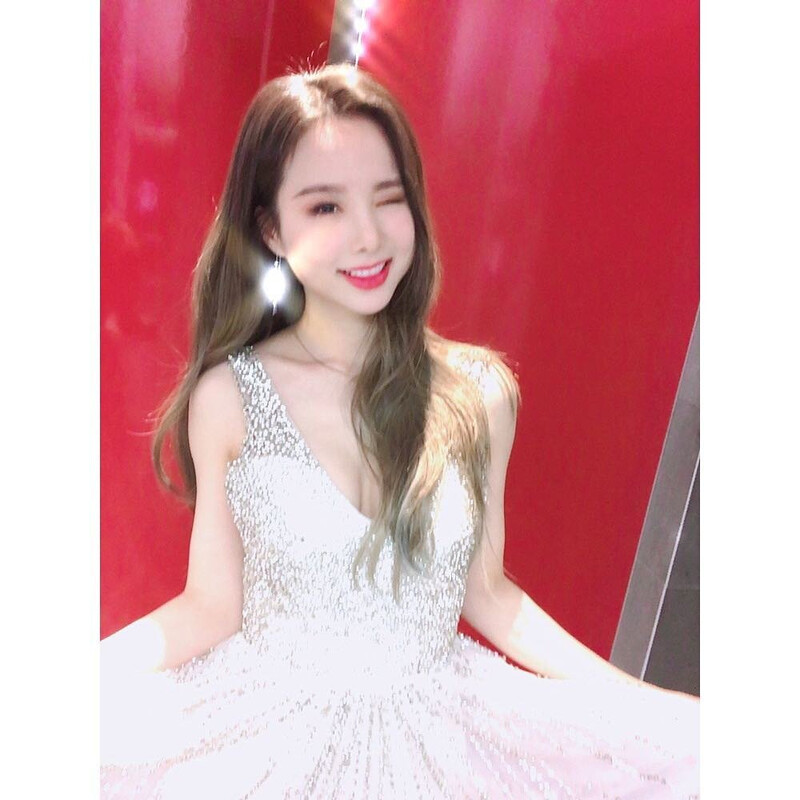 181223 Solji Instagram Update documents 1