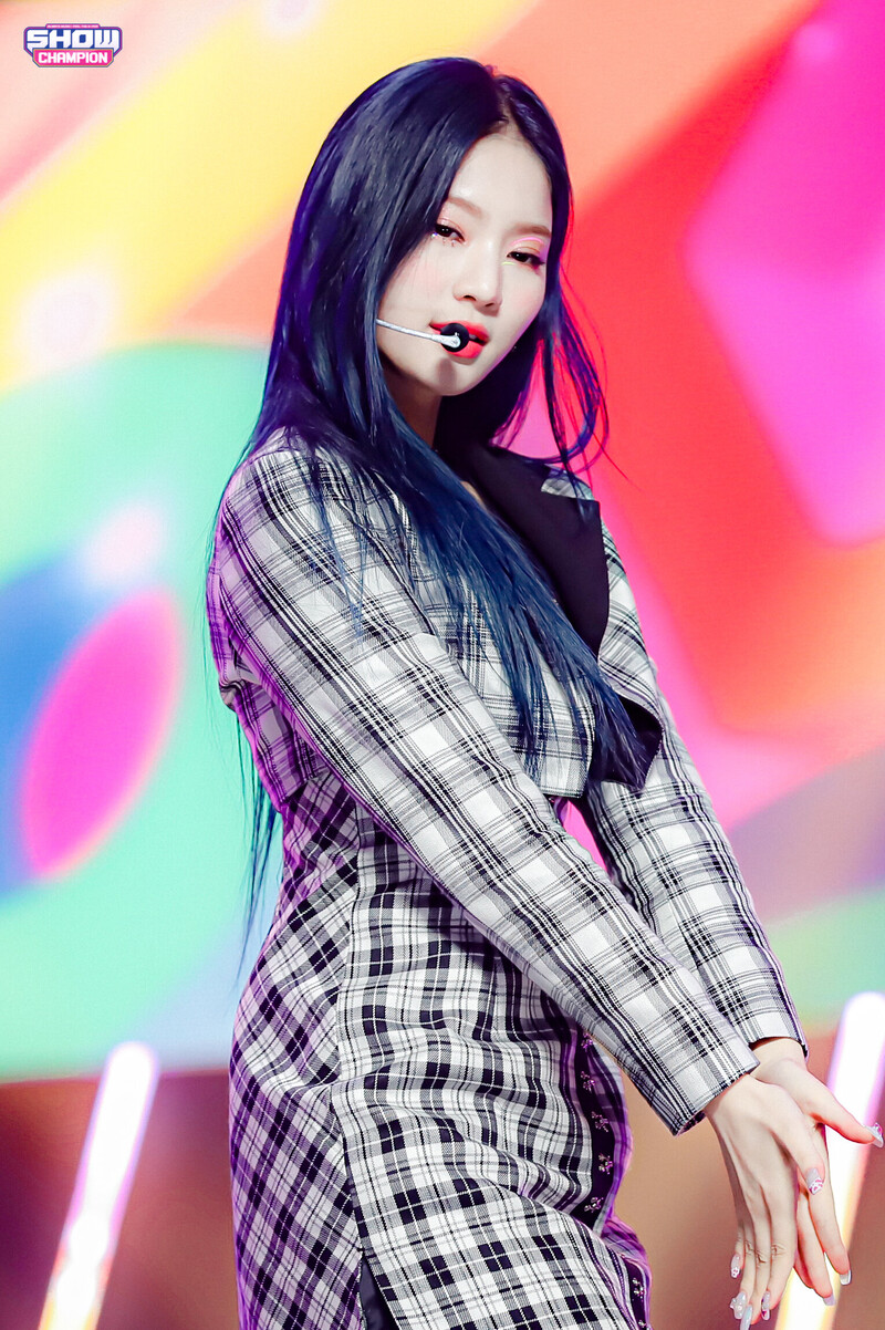 210922 STAYC - "STEREOTYPE" at Show Champion documents 14