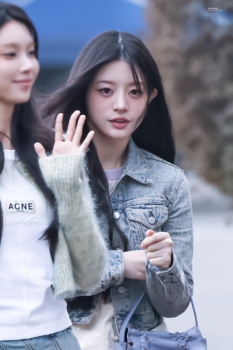 240329 ILLIT Minju - Music Bank Commute documents 4